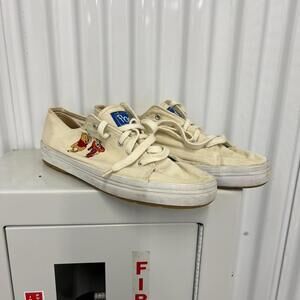 Disney Winnie the Pooh Low-Top Sneakers